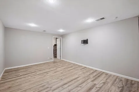 880 Whitney Drive Apple Valley MN 55124