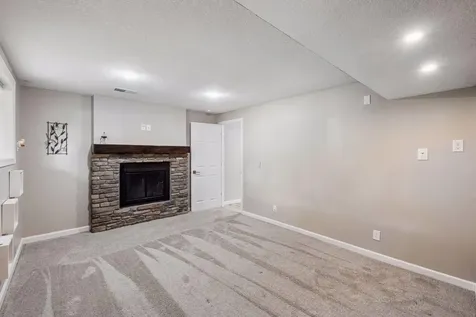 880 Whitney Drive Apple Valley MN 55124