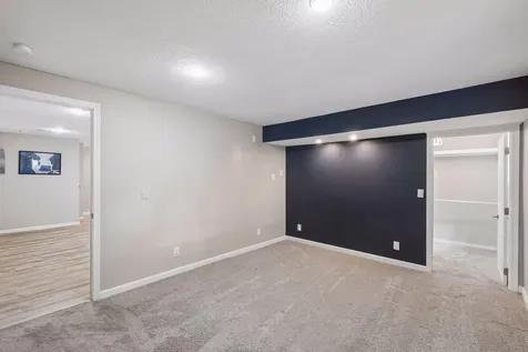 880 Whitney Drive Apple Valley MN 55124