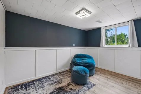 880 Whitney Drive Apple Valley MN 55124
