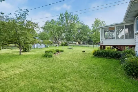 880 Whitney Drive Apple Valley MN 55124