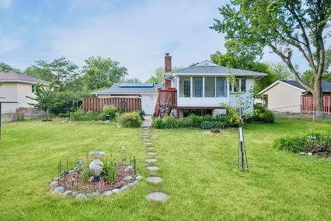 880 Whitney Drive Apple Valley MN 55124