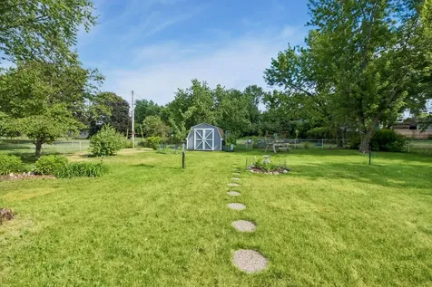 880 Whitney Drive Apple Valley MN 55124