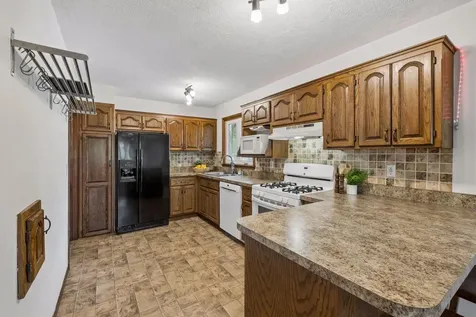 880 Whitney Drive Apple Valley MN 55124