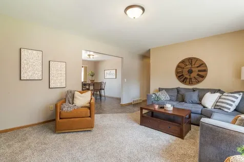 4437 Old Wells Road Eau Claire WI 54703