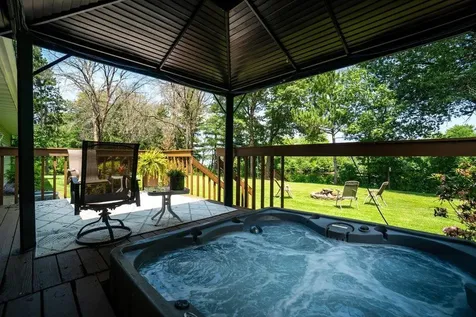 4437 Old Wells Road Eau Claire WI 54703