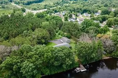 4437 Old Wells Road Eau Claire WI 54703
