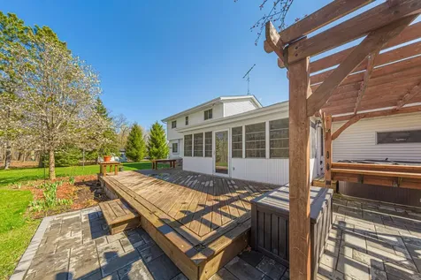 450 Country View Lane Le Sueur MN 56058