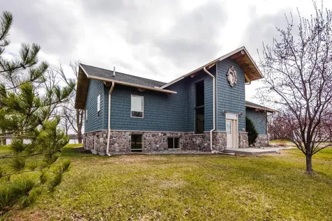 48484 Flicker Lane Ottertail MN 56571