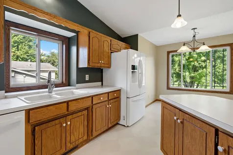 356 Bluestem Avenue Shakopee MN 55379