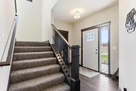 9686 Carbon Court Inver Grove Heights MN 55076