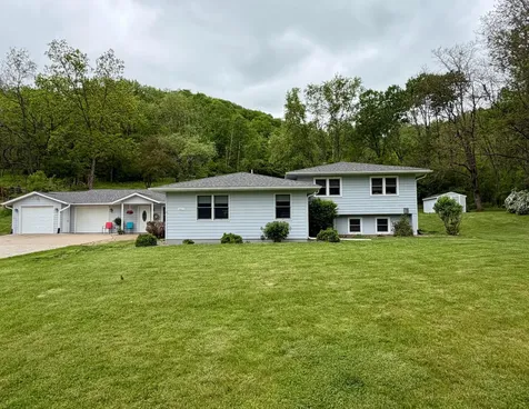 1613 Gilmore Valley Road Winona MN 55987