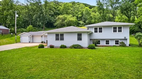 1613 Gilmore Valley Road Winona MN 55987