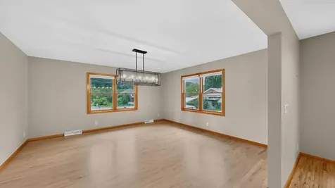 1613 Gilmore Valley Road Winona MN 55987