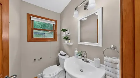 1613 Gilmore Valley Road Winona MN 55987