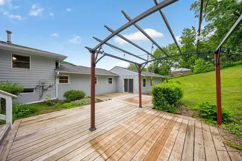 1613 Gilmore Valley Road Winona MN 55987