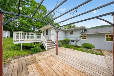 1613 Gilmore Valley Road Winona MN 55987