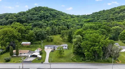 1613 Gilmore Valley Road Winona MN 55987