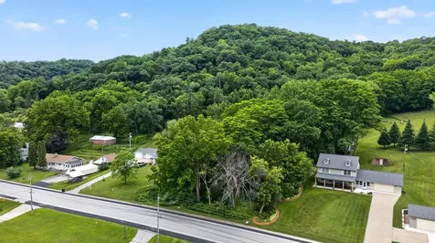 1613 Gilmore Valley Road Winona MN 55987