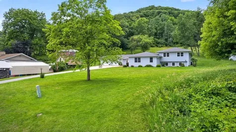 1613 Gilmore Valley Road Winona MN 55987