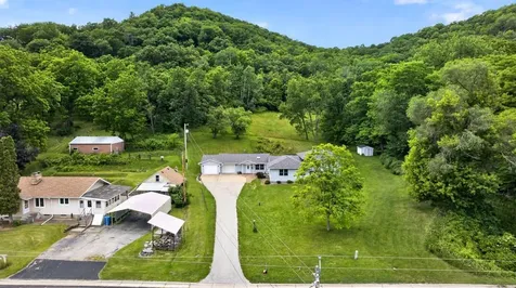 1613 Gilmore Valley Road Winona MN 55987