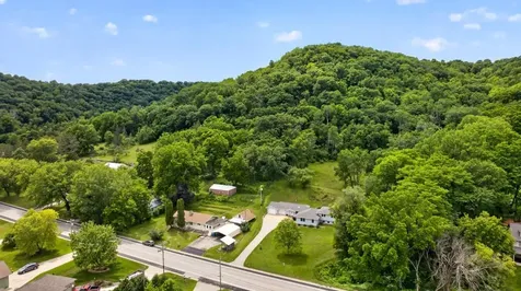 1613 Gilmore Valley Road Winona MN 55987