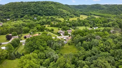 1613 Gilmore Valley Road Winona MN 55987