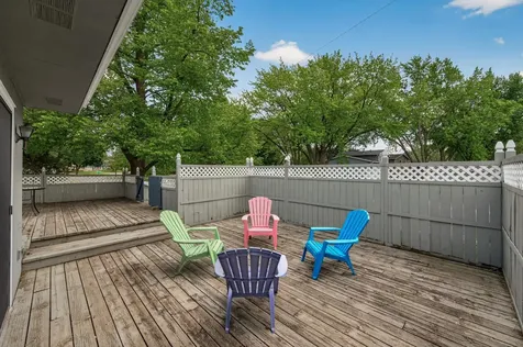 8600 31st Avenue N Crystal MN 55427