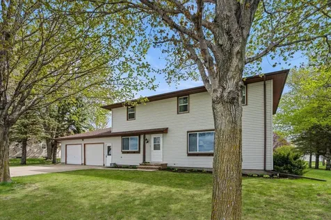 912 10th Street Gaylord MN 55334