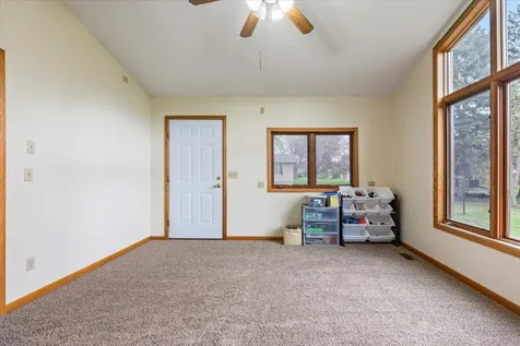 912 10th Street Gaylord MN 55334