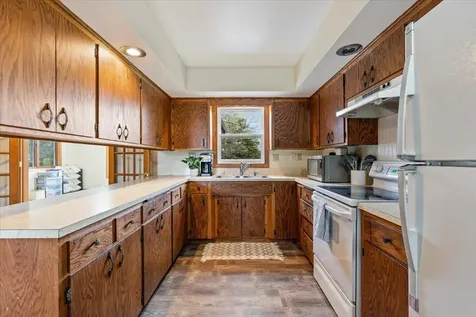 912 10th Street Gaylord MN 55334