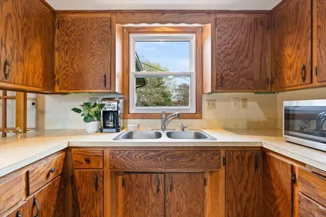 912 10th Street Gaylord MN 55334