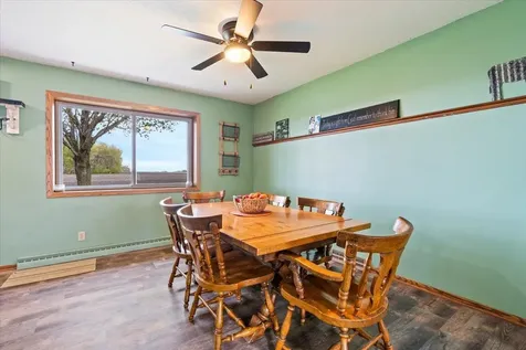 912 10th Street Gaylord MN 55334