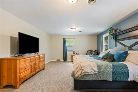 912 10th Street Gaylord MN 55334