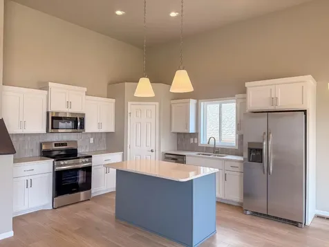 7889 Cottonwood Boulevard Horace ND 58047