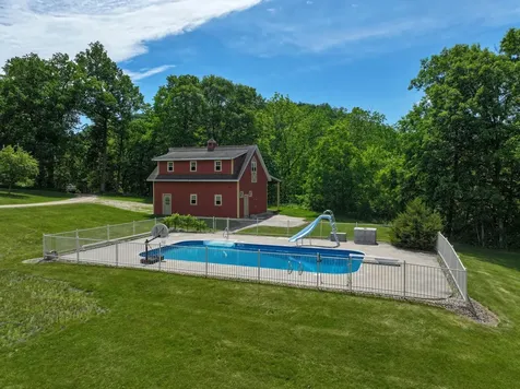 71258 285th Avenue Lake City MN 55041