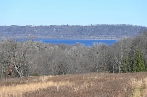 71258 285th Avenue Lake City MN 55041
