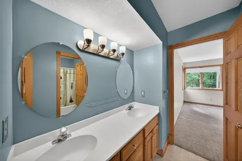 71258 285th Avenue Lake City MN 55041