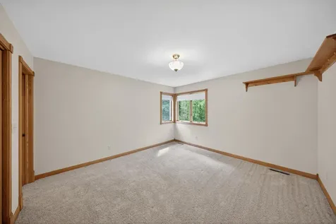 71258 285th Avenue Lake City MN 55041