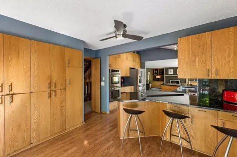 16890 5th Avenue N Plymouth MN 55447