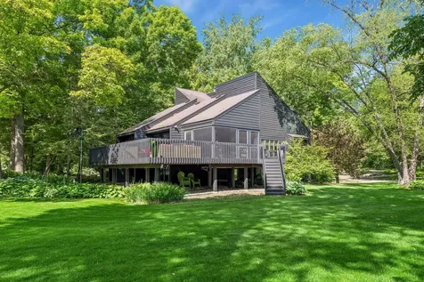 16890 5th Avenue N Plymouth MN 55447