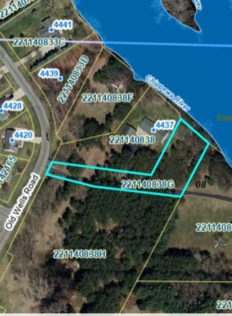 4437 Old Wells Roads Eau Claire WI 54703