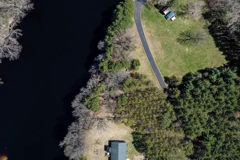 4437 Old Wells Roads Eau Claire WI 54703