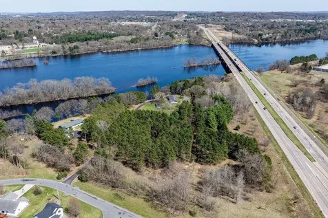 4437 Old Wells Roads Eau Claire WI 54703