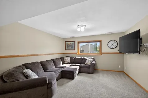 4415 Valley Drive NW Rochester MN 55901