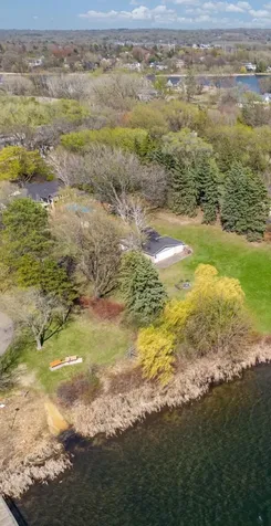 994 Wagon Wheel Trail Mendota Heights MN 55120