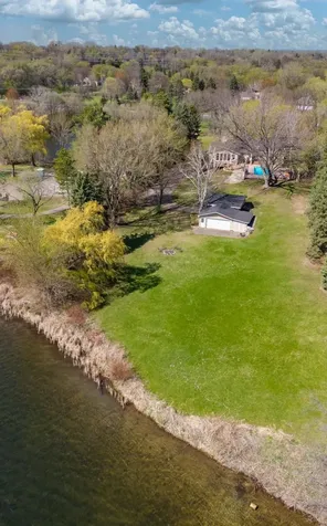 994 Wagon Wheel Trail Mendota Heights MN 55120