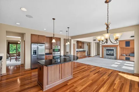 9020 Warren Court Victoria MN 55386