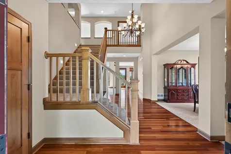 9020 Warren Court Victoria MN 55386