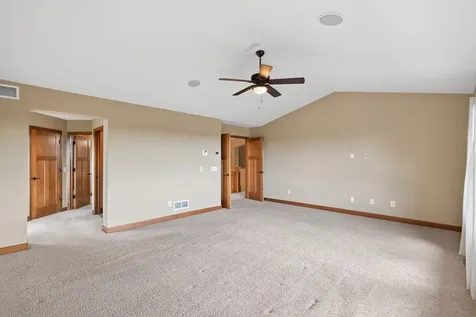 9020 Warren Court Victoria MN 55386